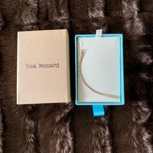 Lisa Leonard warm embrace necklace